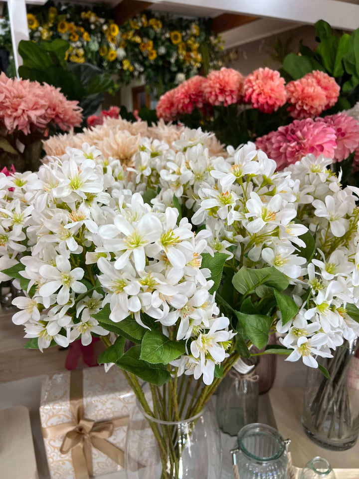 fake lilac flower bunch